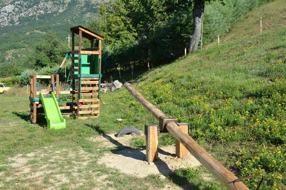 La Baita Di Pilato Montemonaco Exterior foto